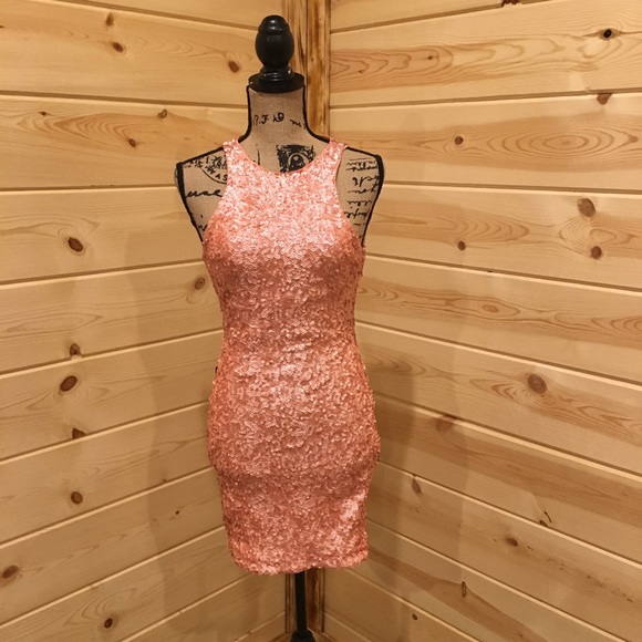 Express Dresses & Skirts - Express Peach Sequin Body Con Dress NWT Sz 0